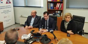 Πλεύρης και Γκάγκα ευχαρίστησαν τα μέλη της ομάδας ΕΤΙΚ- ΕΚΑΒ που επιχειρούν για τη διάσωση ανθρώπων στον σεισμό της Τουρκίας