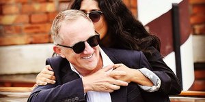 Η Σάλμα Χάγιεκ με τον σύζυγό της Ανρί Πινό