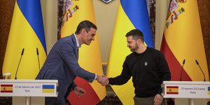 Πέδρο Σάντσεθ και Βολοντίμιρ Ζελένσκι