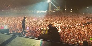 Αυτή η τραγουδίστρια είναι η βασίλισσα του Instagram