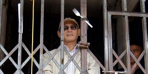 Ο κατά συρροή δολοφόνος Charles Sobhraj το 2003