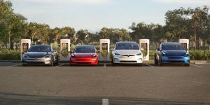Τα νέα μοντέλα της Tesla