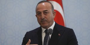 Ο Μεβλούτ Τσαβούσογλου κατά τη συνέντευξη Τύπου με τον Άντονι Μπλίνκεν στην Τουρκία