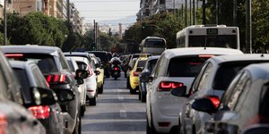 Κίνηση αυτοκινήτων στη Συγγρού