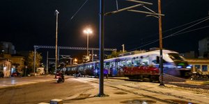 Αμαξοστοιχία νύχτα 