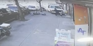 Τρελή πορεία ακολούθησε φορτηγό στους δρόμους και τα πεζοδρόμια του Μπρούκλιν, τραυματίζοντας πολίτες
