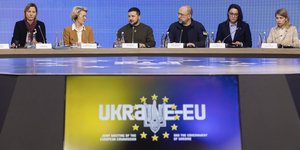 Φωτογραφία από χθεσινή συνεδρίαση για τη Σύνοδο Κορυφής ΕΕ-Ουκρανίας/ AP Photos