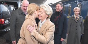 Στο Κίεβο η Ούρσουλα Φον ντερ Λάιεν/ Twitter