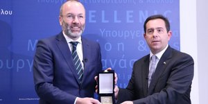 Συνάντηση Βέμπερ-Μηταράκη