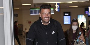 Ο Γιάννης Αϊβάζης μίλησε για τη σχέση του με τη σύζυγό του και την κόρη του