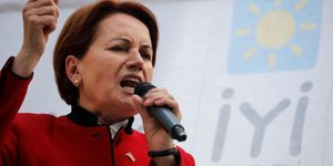 Η πρόεδρος του Καλού Κόμματος της Τουρκίας, Μεράλ Ακσενέρ