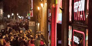 H περιοχή με τα κόκκινα φανάρια του Άμστερνταμ