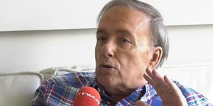 Ο Ανδρέας Μικρούτσικος σε συνέντευξη στο Mega