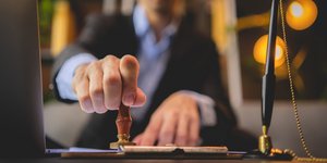 Αποχή συμβολαιογράφων