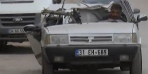 Τούρκος οδηγεί μισό αυτοκίνητο 