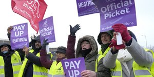 Απεργία προσωπικού ασφαλείας στο αεροδρόμιο του Χίθροου/ AP Photos