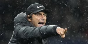 Ο προπονητής Αντόνιο Κόντε