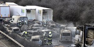 Καραμπόλα αυτοκινήτων