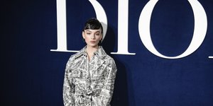 Ντέβα Κασέλ