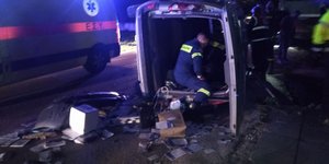 Επιχείρηση απεγκλωβισμού μετά από τροχαίο