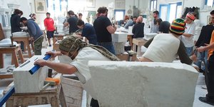 Στο Ταμείο Ανάκαμψης η αναβάθμιση της Σχολής Μαρμαροτεχνίας και της οικίας Χαλεπά στην Τήνο