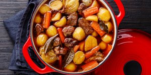 Φαγητό μαγειρεμένο με φύλλα δάφνης