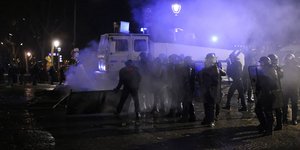 Γαλλία: Επεισόδια μεταξύ διαδηλωτών και αστυνομίας στην Πλας ντε λα Κονκόρντ