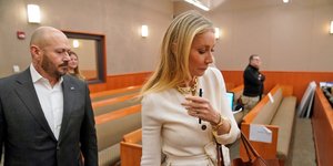 Η Γκουίνεθ Πάλτροου στο δικαστήριο της Γιούτα