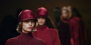 μοντέλα στο show της Hermes