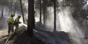 Περισσότερες από 100 πυρκαγιές καίνε δασικές εκτάσεις στην Ισπανία