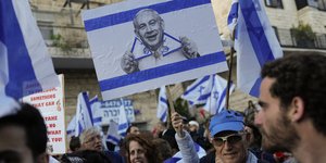 Φόβοι ότι ο Νετανιάχου μπορεί να εμπλέξει την Παλαιστίνη στη «μάχη» του για τη δικαστική μεταρρύθμιση