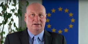 O πρώην επικεφαλής των μεταφορών της ΕΕ, Henrik Hololei