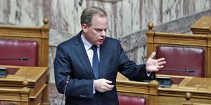 Ο Κώστας Καραμανλής, στη Βουλή