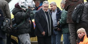 Ο Δημήτρης Κουτσούμπας στον τόπο της τραγωδίας