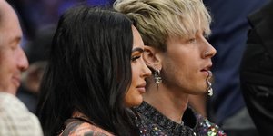 Μέγκαν Φοξ και Μασίν Γκαν Κέλι βάζουν σε «παύση» τη σχέση τους και αναβάλλουν τον γάμο 