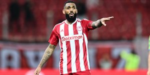 Ο Γιαν Εμβιλά του Ολυμπιακού