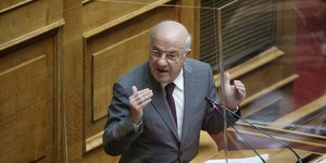 Για παραποίηση των λεγομένων του κάνει λόγο ο Νάσος Αθανασίου