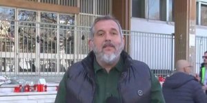 Ο ρεπόρτερ Χρήστος Νικολαίδης