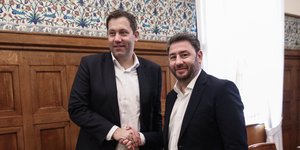 Ο Νίκος Ανδρουλάκης με τον πρόεδρο του SPD, Λαρς Κλινγκμπάιλ