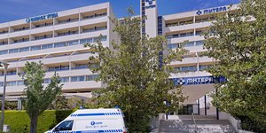 ΜΗΤΕΡΑ: Πρωτοποριακή τεχνική ταυτόχρονης πρόσθιας και οπίσθιας αρθροσκόπησης ποδοκνημικής