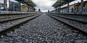 Σταθμός και γραμμές τρένων του ΟΣΕ