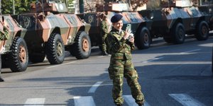 Σέλφι λίγο πριν την παρέλαση της 25ης Μαρτίου