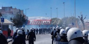 Επεισόδια στη Πάτρα στην πορεία για τα Τέμπη