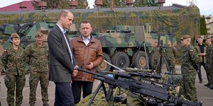 Ο πρίγκιπας Γουίλιαμ στην επίσκεψή του στην Πολωνία