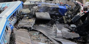 Σύγκρουση τρένων στα Τέμπη