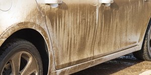 σκόνη στο αυτοκίνητο