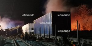 Σύγκρουση επιβατικής με εμπορική αμαξοστοιχία στα Τέμπη
