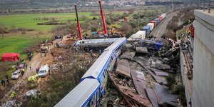 Σύγκρουση τρένων