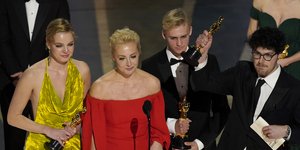 H συζυγος Ναβάλνι κατά την απονομή των Οσκαρ