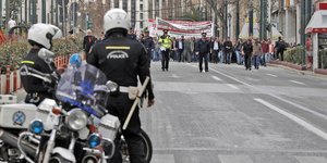 Εικόνα από την πορεία για τα Τέμπη